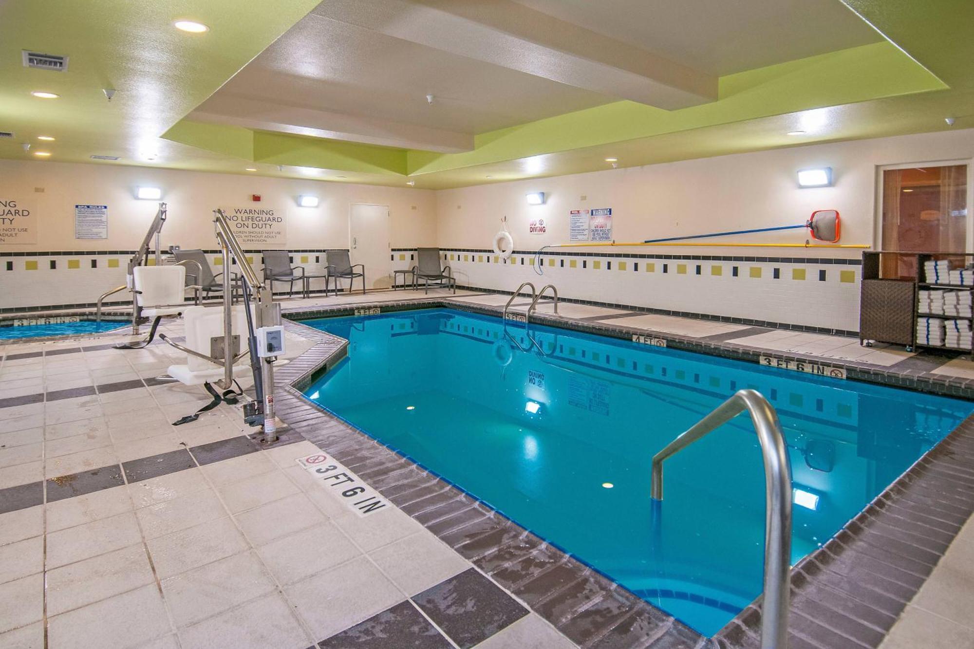 Fairfield Inn & Suites By Marriott San Antonio North/Stone Oak Екстериор снимка